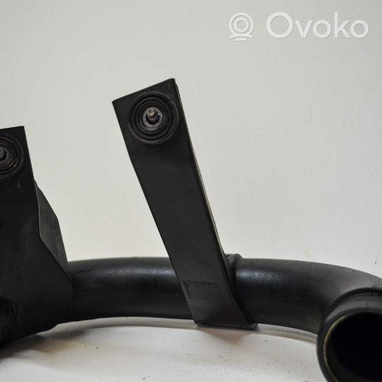 Seat Exeo (3R) Tube d'admission de tuyau de refroidisseur intermédiaire 3R0145770