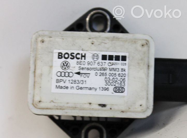 Audi A4 S4 B6 8E 8H Sensore di accelerazione 8E0907637