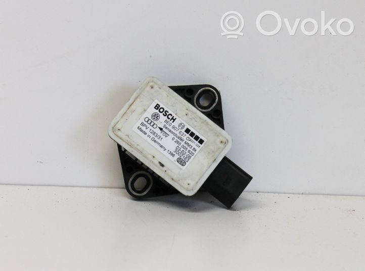 Audi A4 S4 B6 8E 8H Sensore di accelerazione 8E0907637