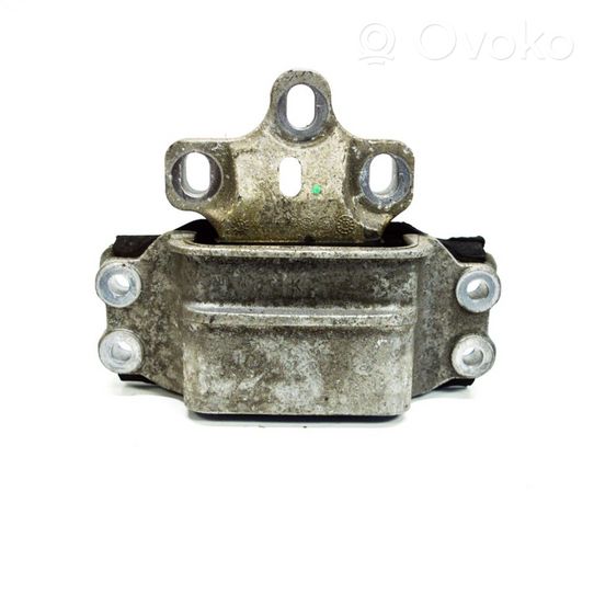 Audi Q3 8U Supporto della scatola del cambio 8J0199555K