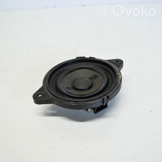 Audi A6 C7 Enceinte de porte arrière 4G5035402