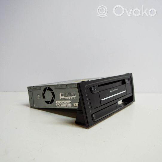 Audi A5 8T 8F Moduł / Sterownik GPS 8T2035652F