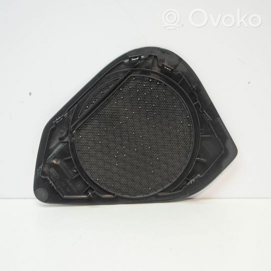 Audi A4 S4 B9 Maskownica centralnego głośnika deski rozdzielczej 8W0035435