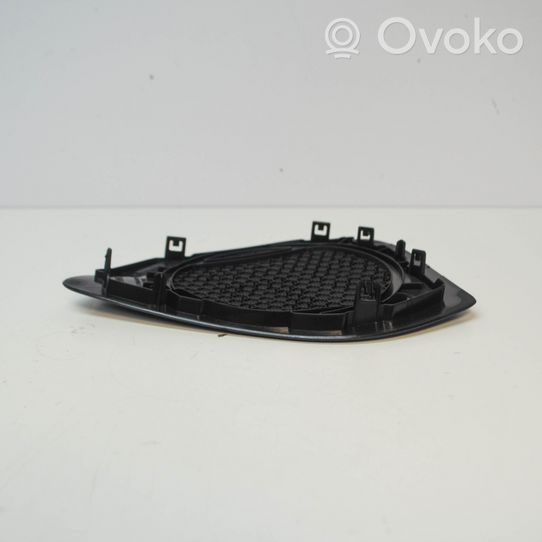 Audi A4 S4 B9 Maskownica centralnego głośnika deski rozdzielczej 8W0035435