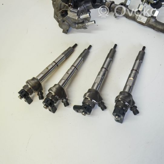 Audi A4 S4 B9 Fuel injectors set 04L906054