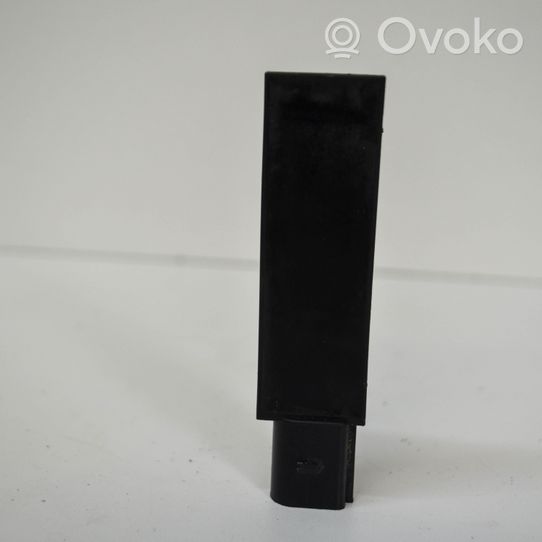 Audi A3 S3 8V Antena wewnętrzna 5Q0962131