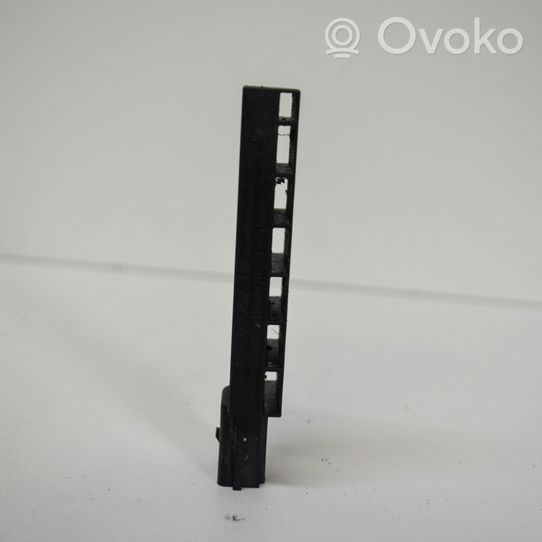 Audi A3 S3 8V Antena wewnętrzna 5Q0962131