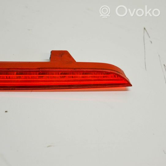 Audi Q5 SQ5 Papildu bremžu signāla lukturis 8R0945097