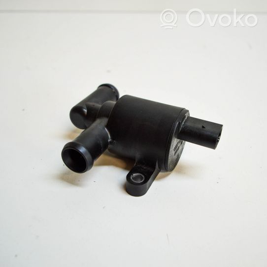 Audi A5 Electric auxiliary coolant/water pump 4H0121671D