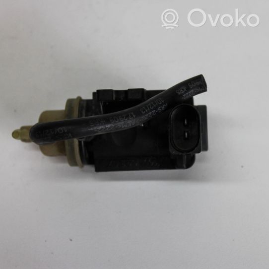 Volkswagen Golf VII Valve de freinage 1K0906627B