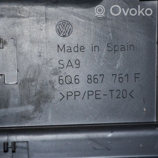 Volkswagen Polo Cita veida salona detaļa 6Q6867761F