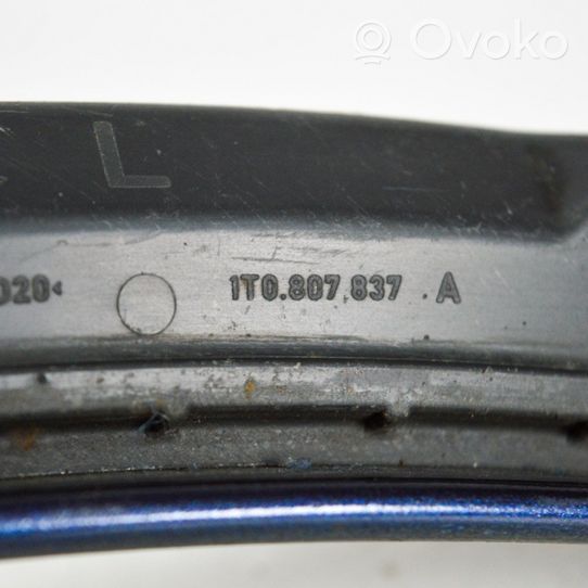 Volkswagen Touran I Inna część podwozia 1T0807837A