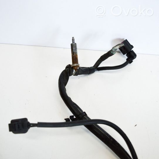 Volkswagen Touran I Negative earth cable (battery) 