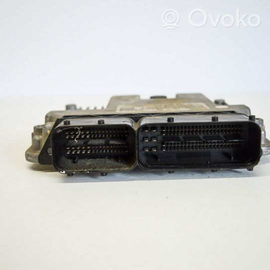 Volkswagen Touran I Sterownik / Moduł ECU 03G906021GC