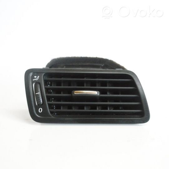 Volkswagen PASSAT B6 Copertura griglia di ventilazione cruscotto 3C1819702E