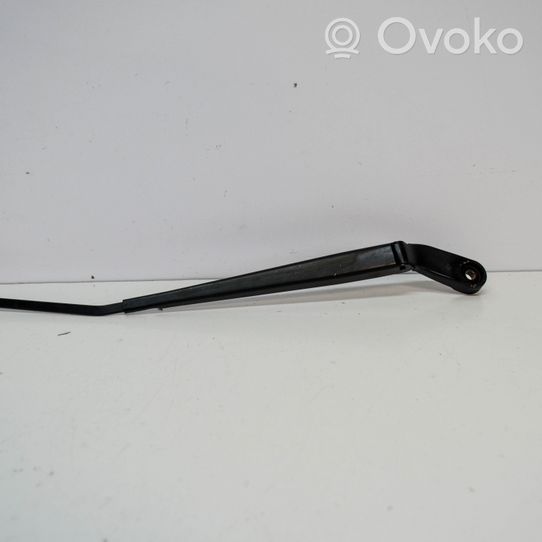 Volkswagen Polo Windshield/front glass wiper blade 6Q1955410A