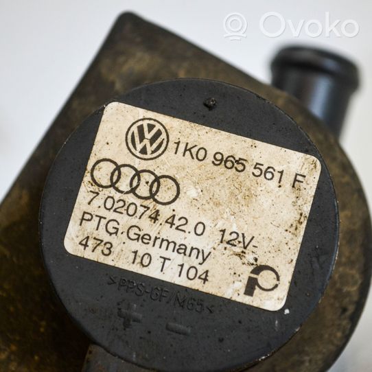 Volkswagen Golf VI Pompa elettrica dell’acqua/del refrigerante ausiliaria 1K0965561F