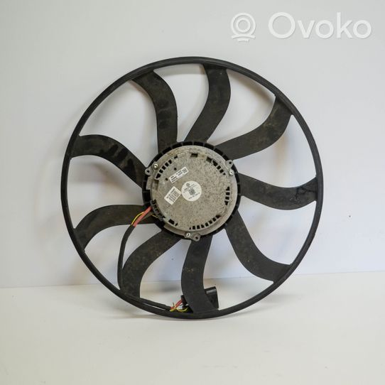 Volkswagen Touareg II Hélice moteur ventilateur 7P0121203K