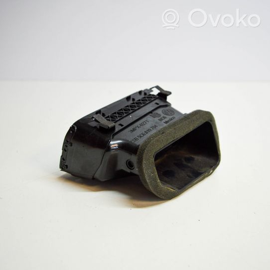 Volkswagen Jetta VI Copertura griglia di ventilazione cruscotto 5C6819704