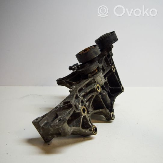 Volkswagen Eos Generator/alternator bracket 03G903143