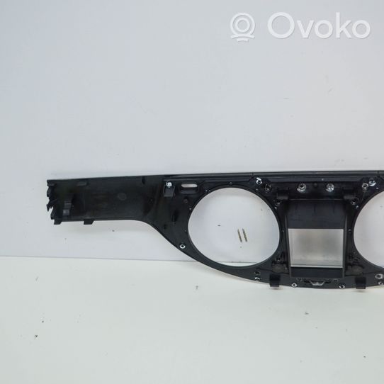 Volkswagen PASSAT CC Moldura del panel 3AC858368A