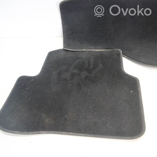 Volkswagen PASSAT B7 Car floor mat set 