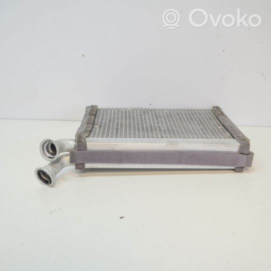 Volkswagen Touareg II Coolant radiator 7P0819031A