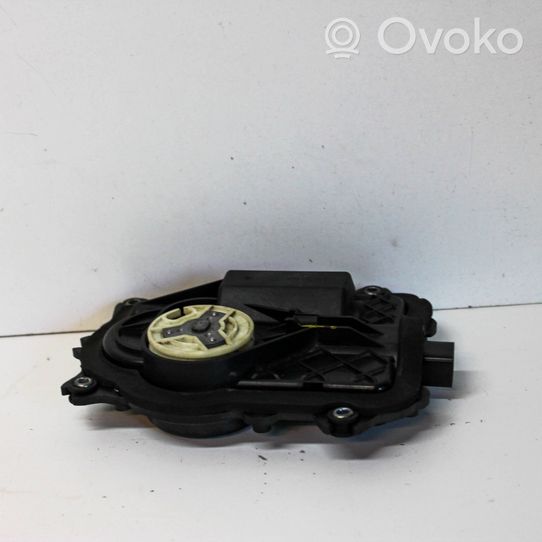 Volkswagen Phaeton Aizmugurējo durvju fiksācijas motors 3D0837059B