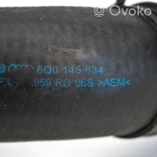 Volkswagen Polo Tube d'admission de tuyau de refroidisseur intermédiaire 6Q0145834