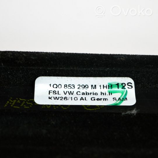Volkswagen Eos Listwa / Uszczelka szyby drzwi tylnych 1Q0853299M
