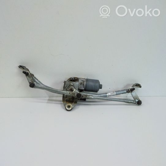 BMW X3 F25 Front wiper linkage and motor 7021315