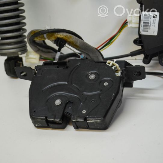 BMW 5 F10 F11 Siłownik elektryczny podnoszenia klapy tylnej / bagażnika 7327886