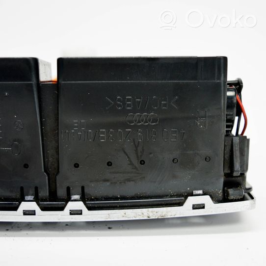 Audi A8 S8 D3 4E Lango oro grotelės 4E0819203B