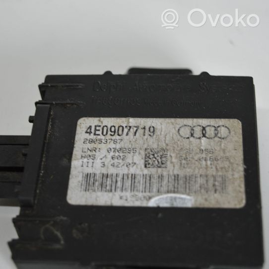 Audi A8 S8 D3 4E Amplificateur d'antenne 4E0907719