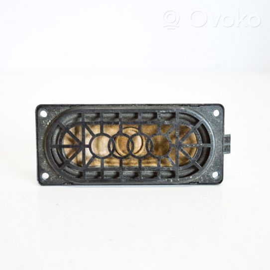 Audi A3 S3 8P Panel speaker 8P0035362