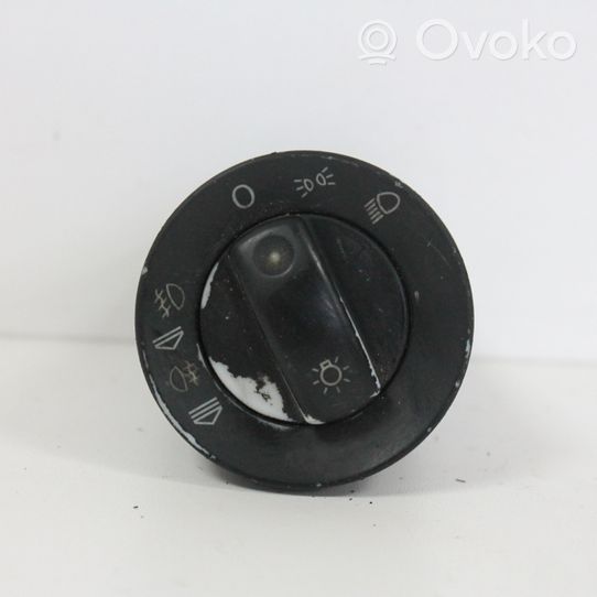 Seat Exeo (3R) Valokatkaisija 3R0941531A