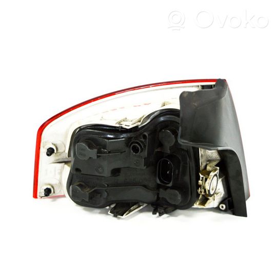 Audi A4 S4 B7 8E 8H Luci posteriori 8E5945096