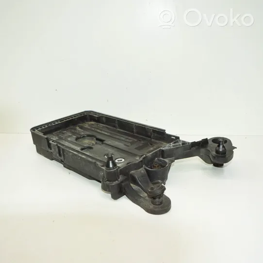 Skoda Octavia Mk3 (5E) Podstawa / Obudowa akumulatora 5Q0915321G