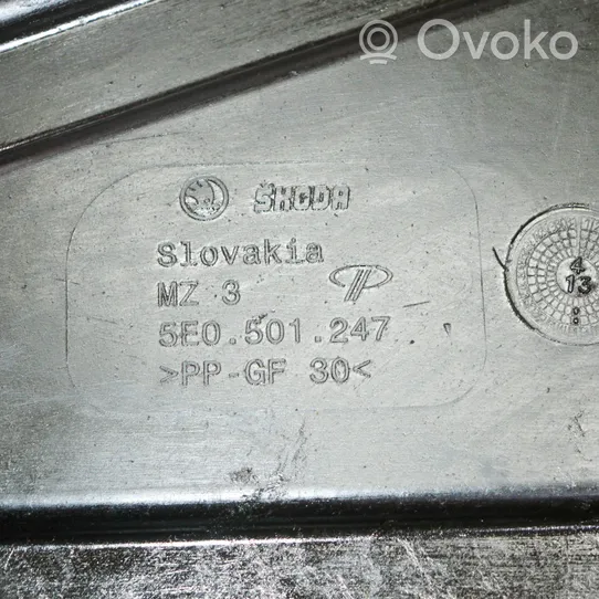 Skoda Octavia Mk3 (5E) Osłona środkowa podwozia 5E0501247