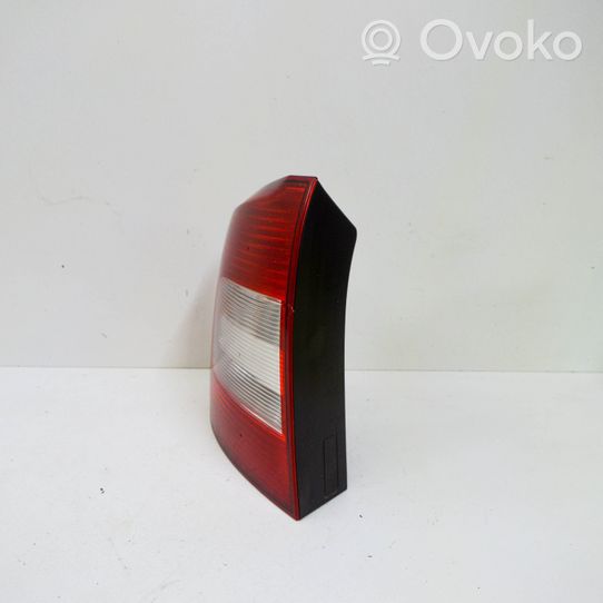 Skoda Octavia Mk2 (1Z) Lampa tylna 1Z9945095A