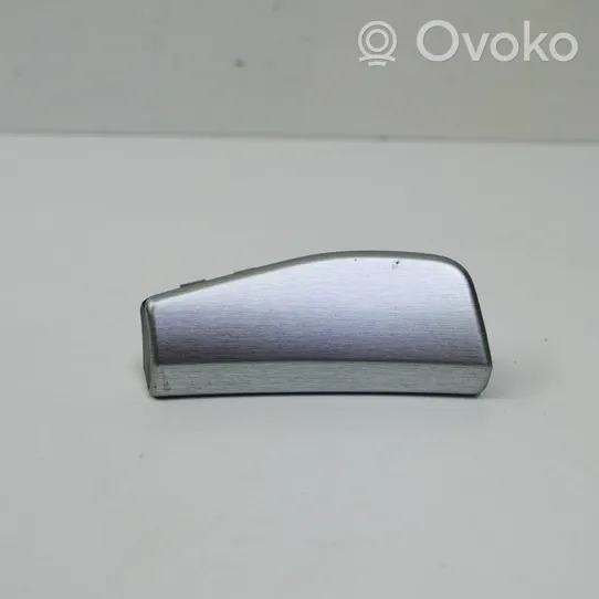 Skoda Octavia Mk2 (1Z) Rivestimento del vano portaoggetti del cruscotto 1Z1858415