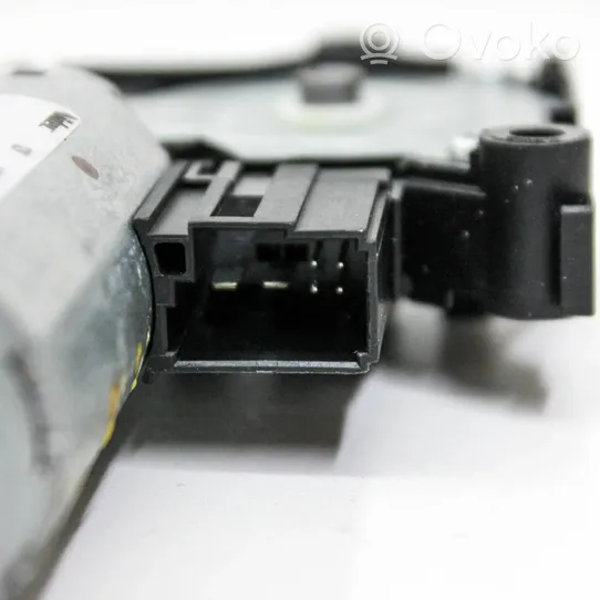 BMW X2 F39 Sunroof motor/actuator 10030665B