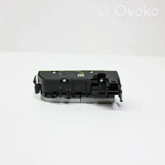 Mercedes-Benz C W205 Включатель обогрева A2139057502