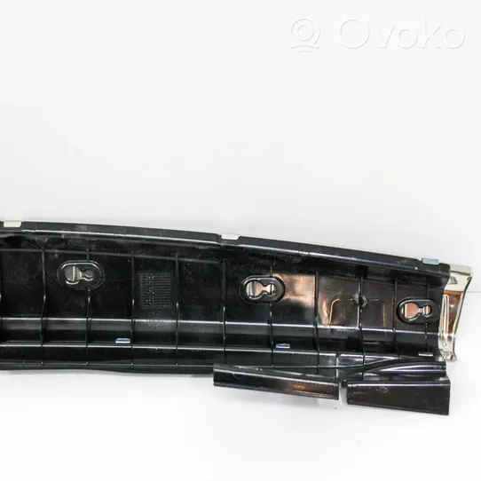 Mercedes-Benz C W205 Osłona pasa bagażnika A2056900505