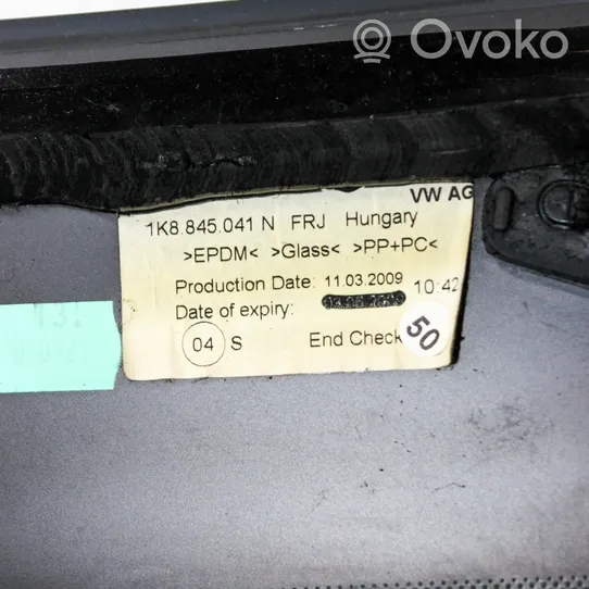 Volkswagen Scirocco Szyba karoseryjna tylna 1K8845041N