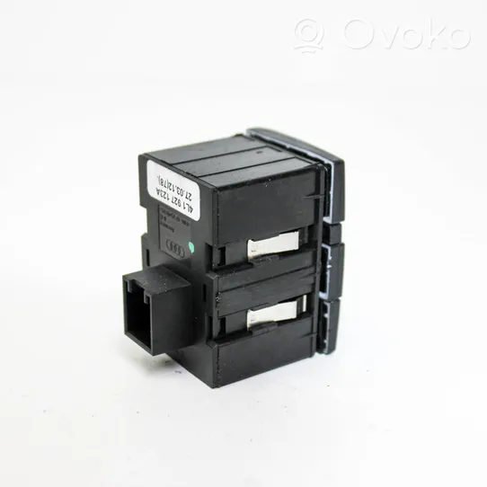 Audi Q7 4L Parking (PDC) sensor switch 4L1927123A