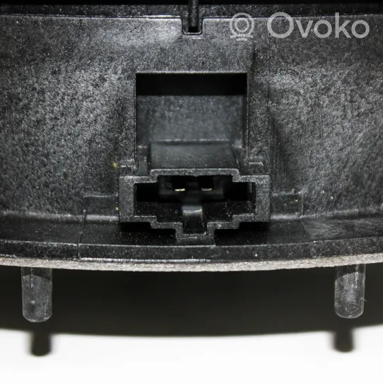 Audi Q3 8U Garsiakalbis (-iai) priekinėse duryse 8R0035415A