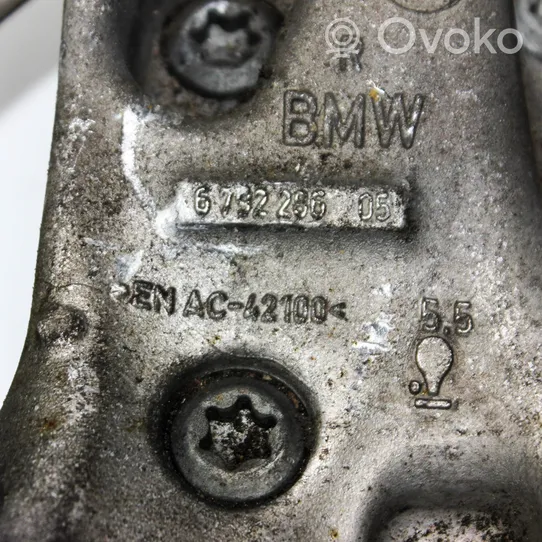 BMW 2 F22 F23 Piasta koła przedniego 6792286