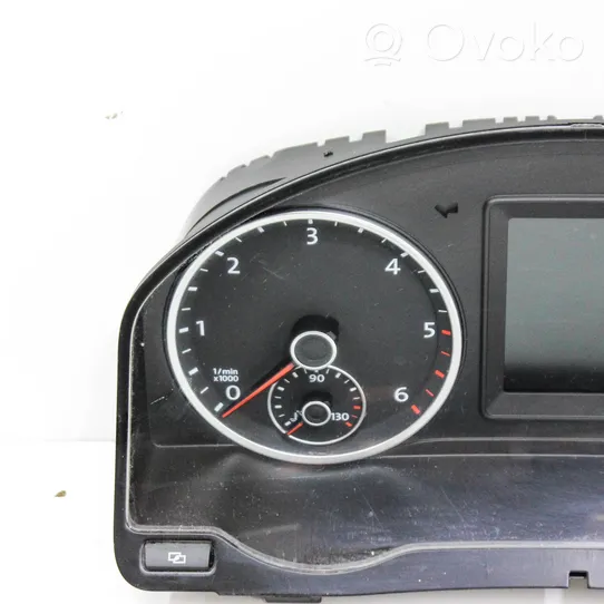 Volkswagen Tiguan Speedometer (instrument cluster) 5N0920972A