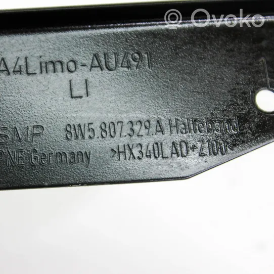 Audi A4 S4 B9 Puskurin kannattimen kulmakannake 8W5807329A